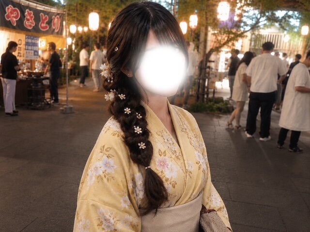 FM802