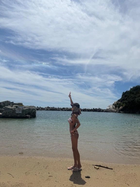 海から出勤