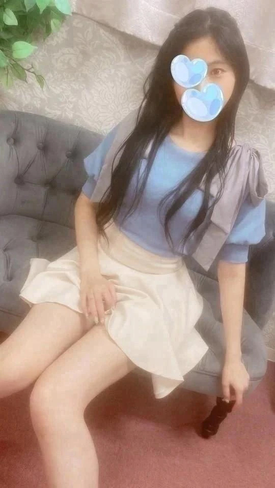 ちらっ🫣