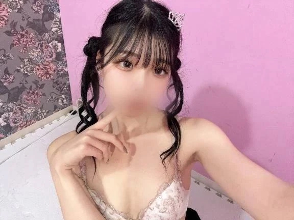 秘密なことしよ︎💕︎︎🤫
